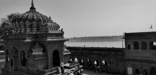 Charming Places to Visit in Maheshwar, Famous for its Very Beautiful and Gorgeous Ghats